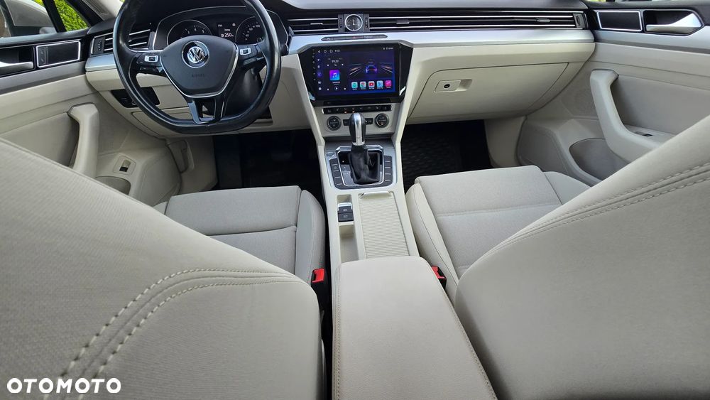 Volkswagen Passat 1.4 TSI BMT ACT Comfortline DSG - 40