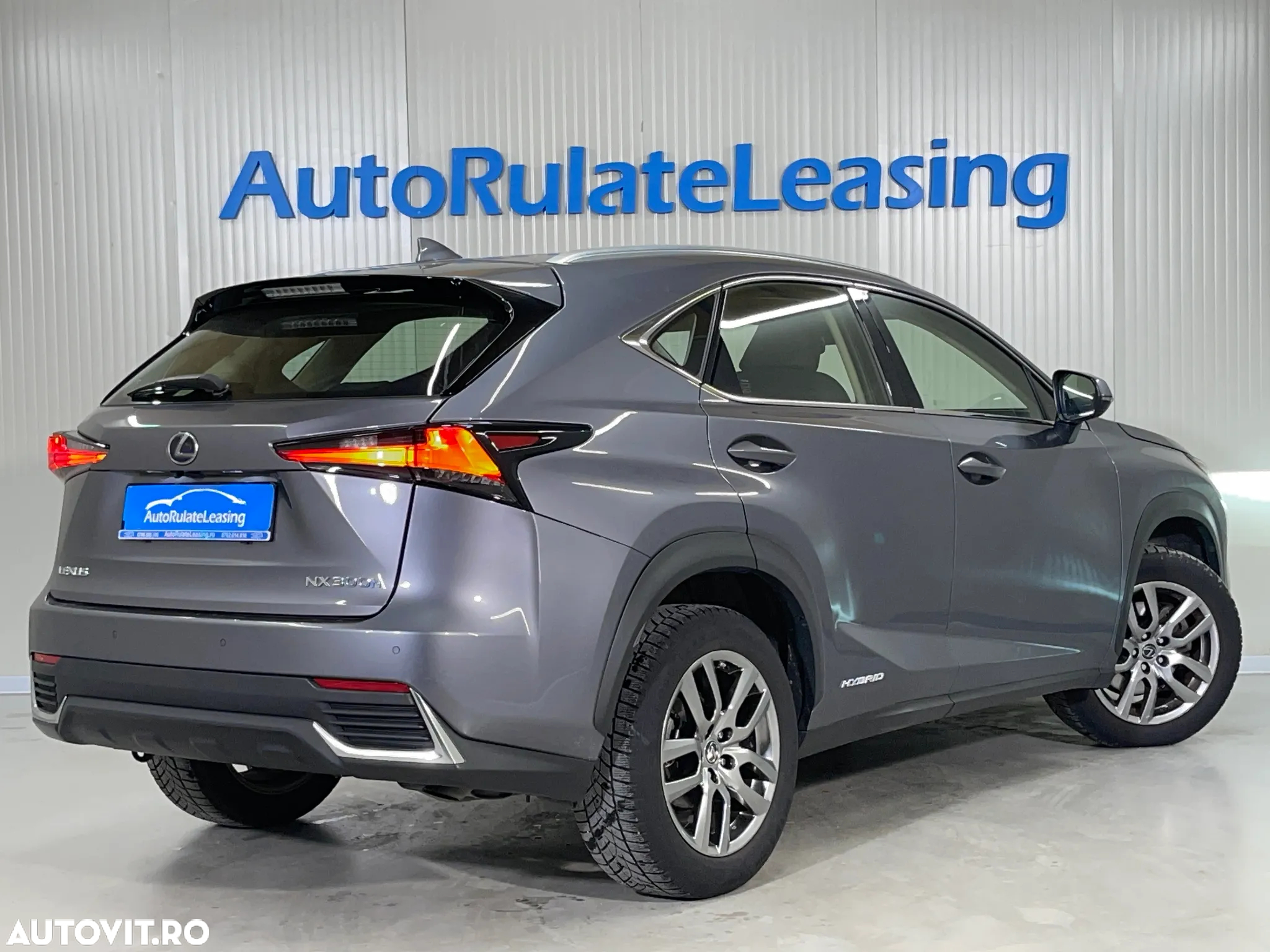 Lexus Seria NX 300h AWD Business Plus - 3