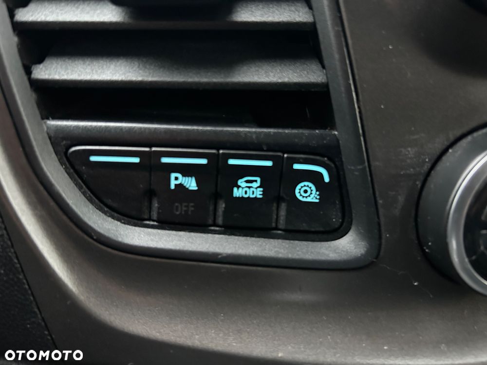 Ford Transit Custom 300 L2H1 Limited (bryg.) - 33