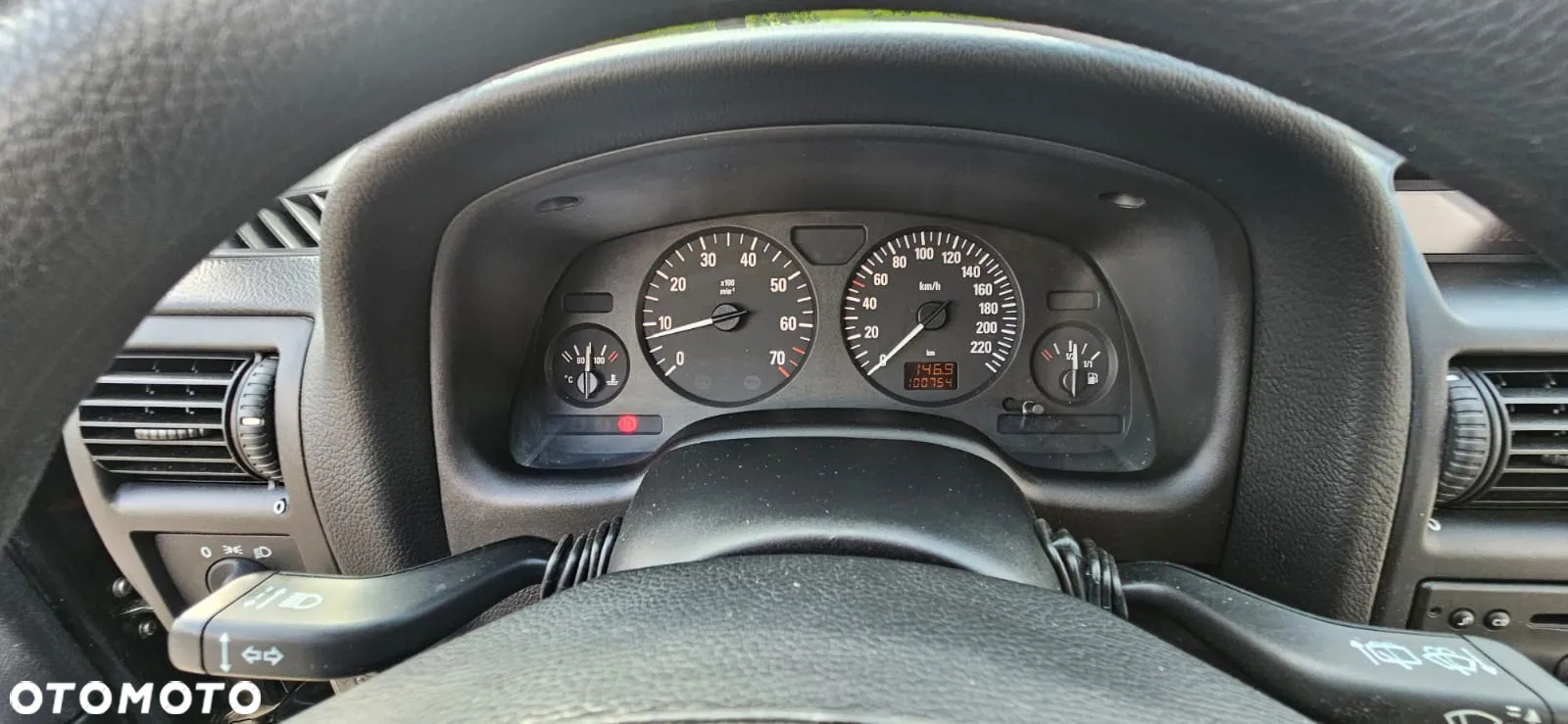 Opel Astra 1.6 Max - 29