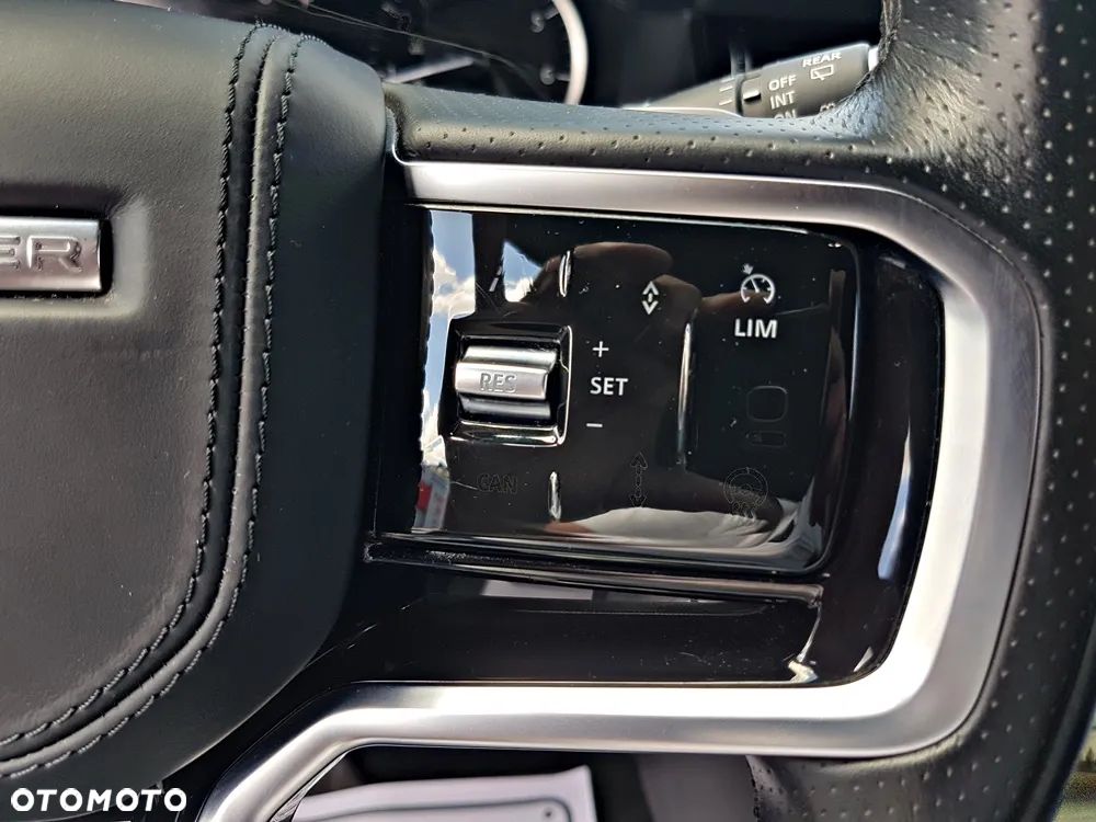 Land Rover Range Rover Evoque - 21