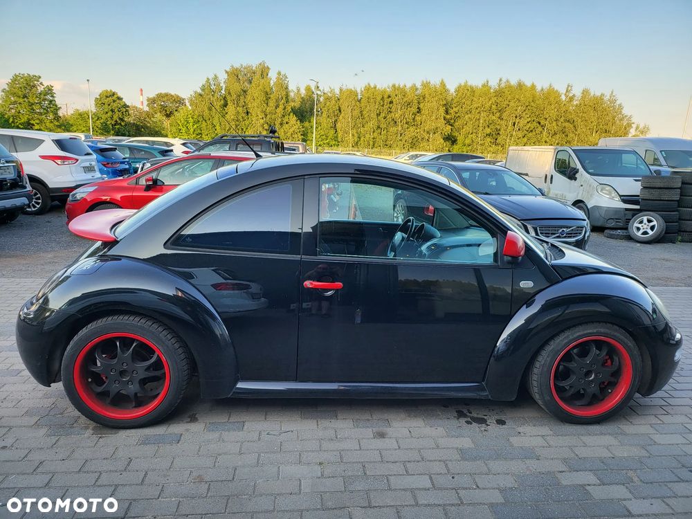 Volkswagen New Beetle 1.8T - 12