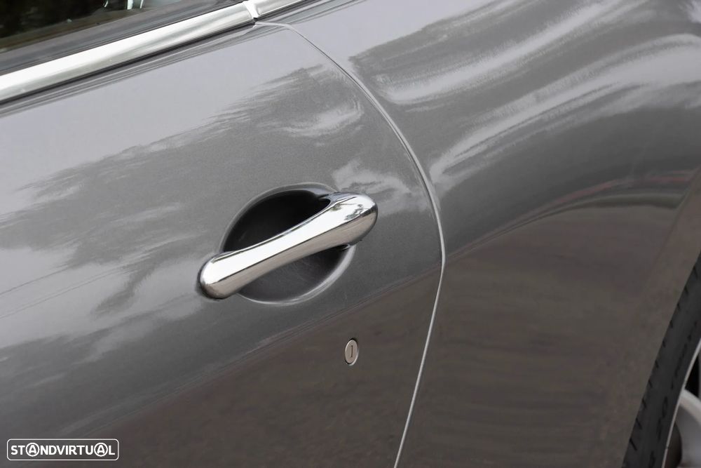 Maserati Grancabrio 4.7 V8 - 7