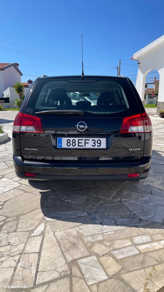 Opel Vectra Caravan 1.9 CDTi Executive - 5