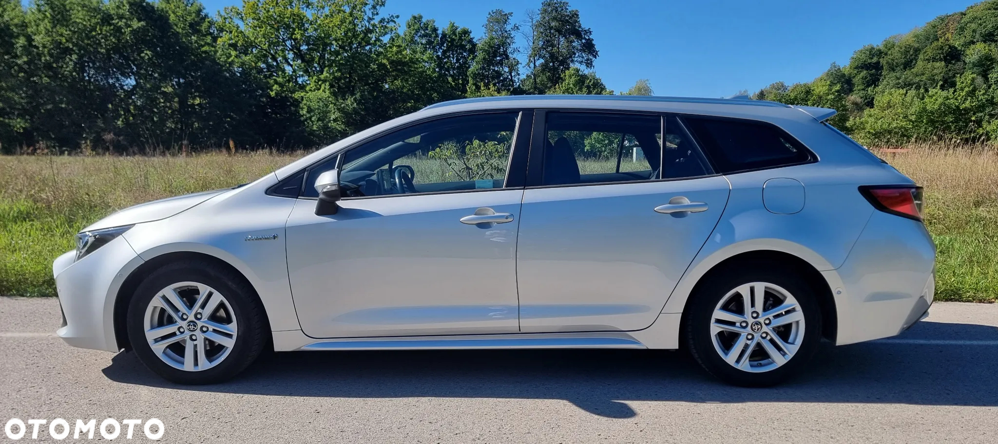 Toyota Corolla 1.8 Hybrid GPF Executive - 3