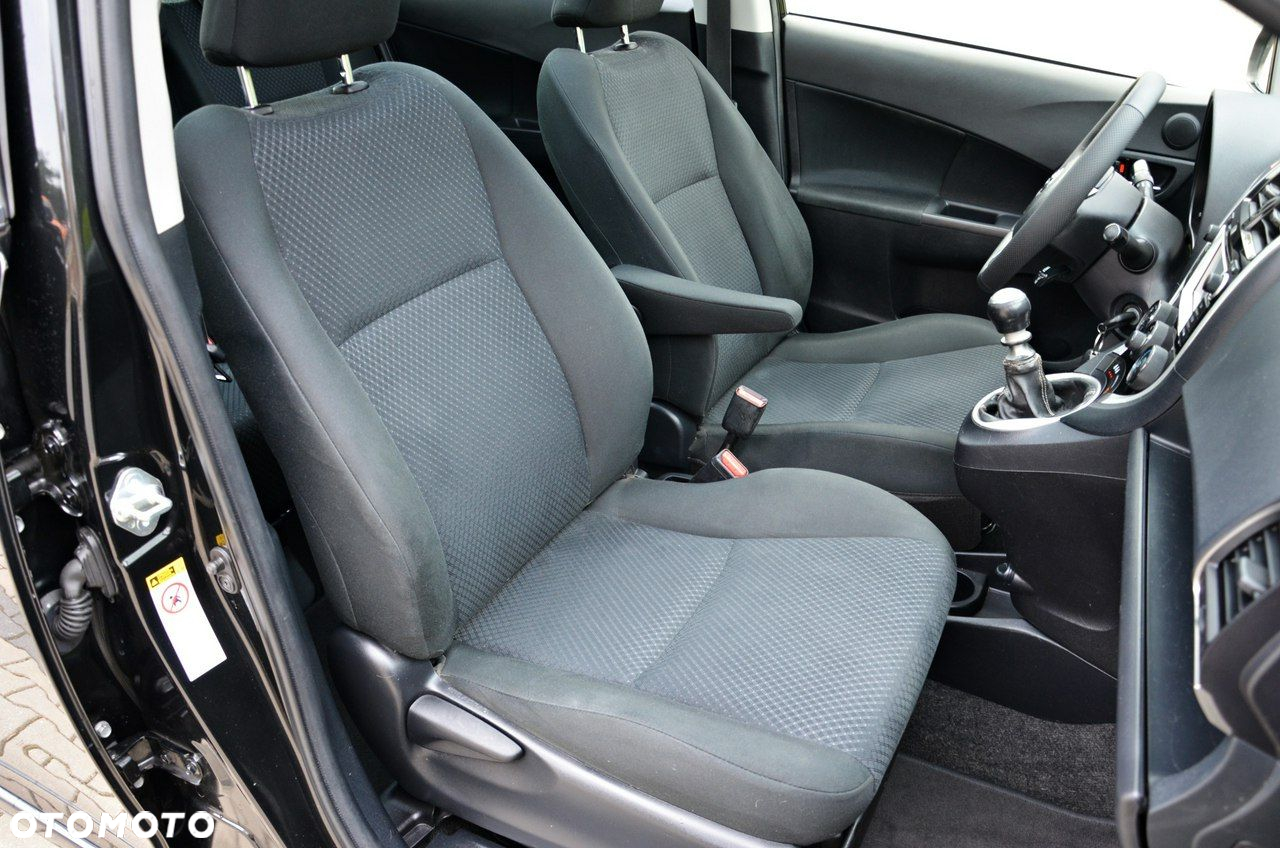Toyota Verso S 1.33 Premium - 38