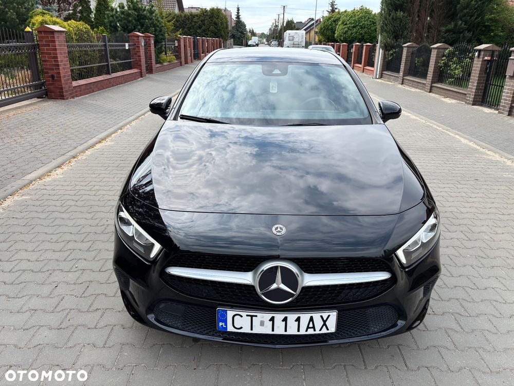 Mercedes-Benz Klasa A 180 Edition 1 7G-DCT - 4