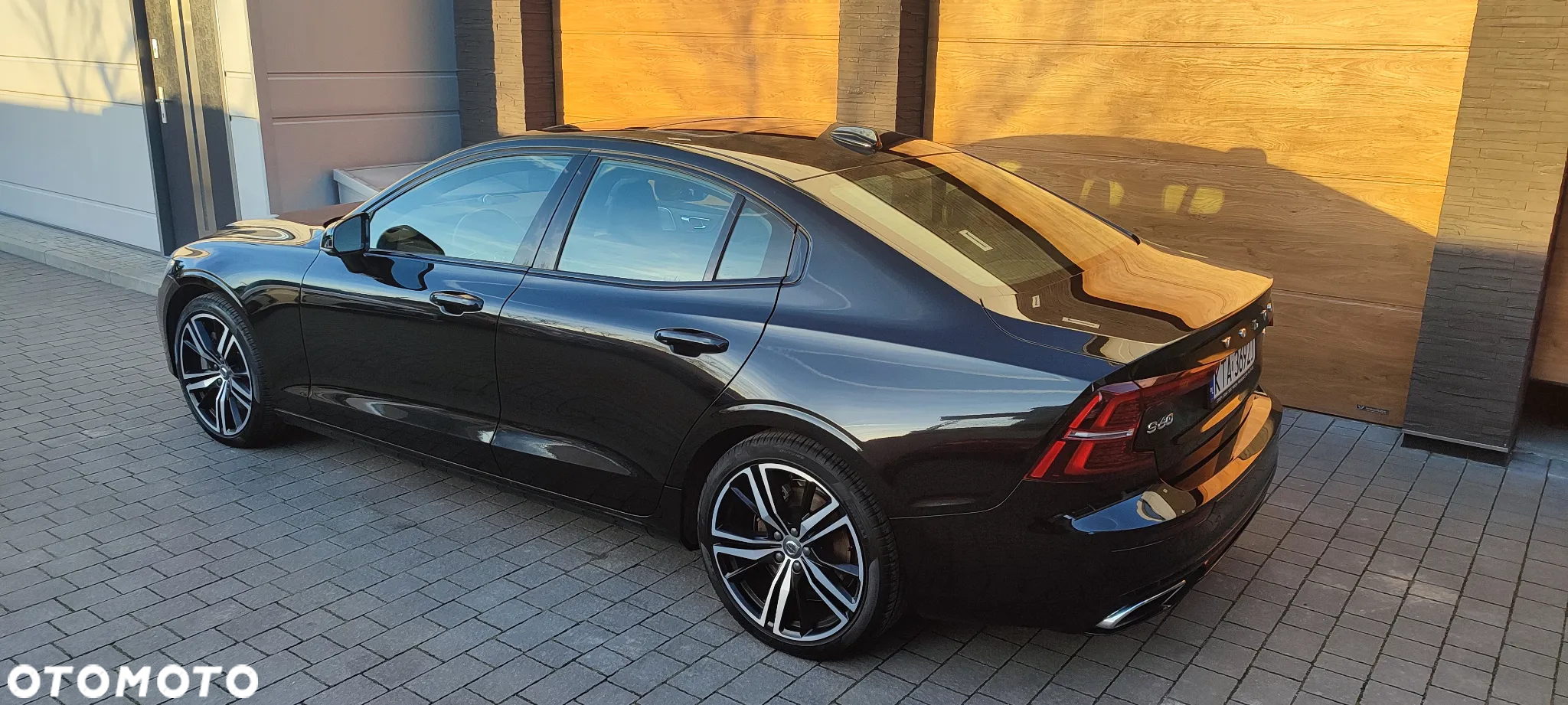 Volvo S60 T6 AWD R-Design - 3