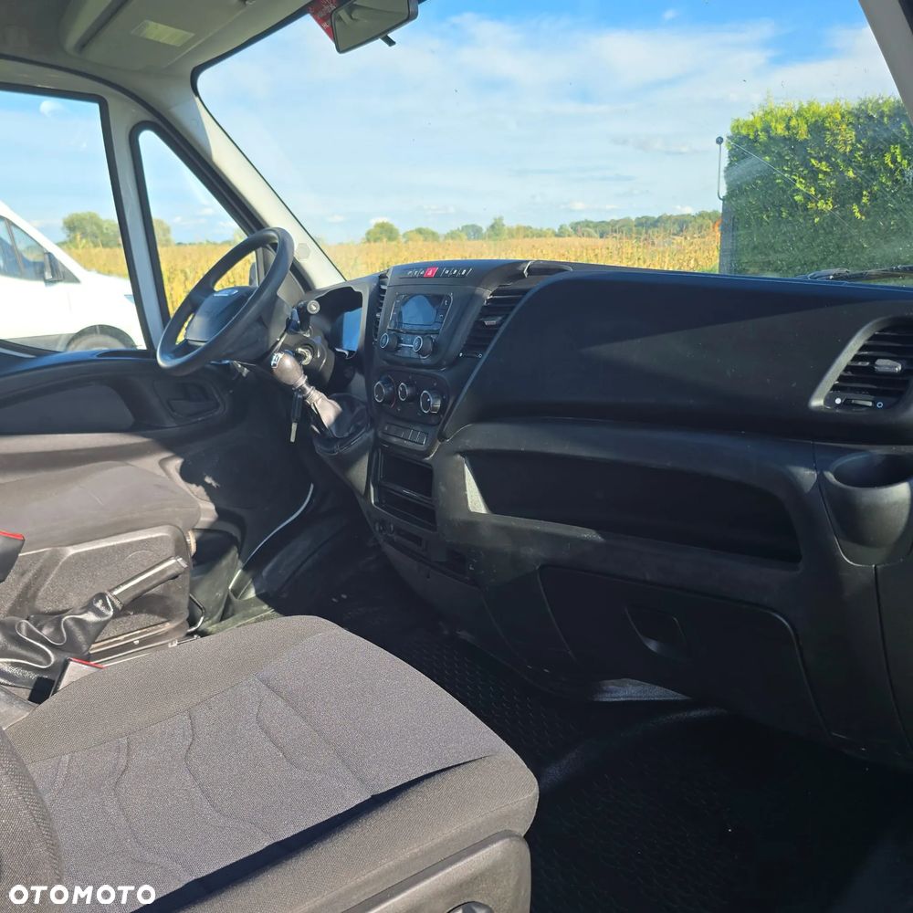 Iveco 35C14 Daily - 13