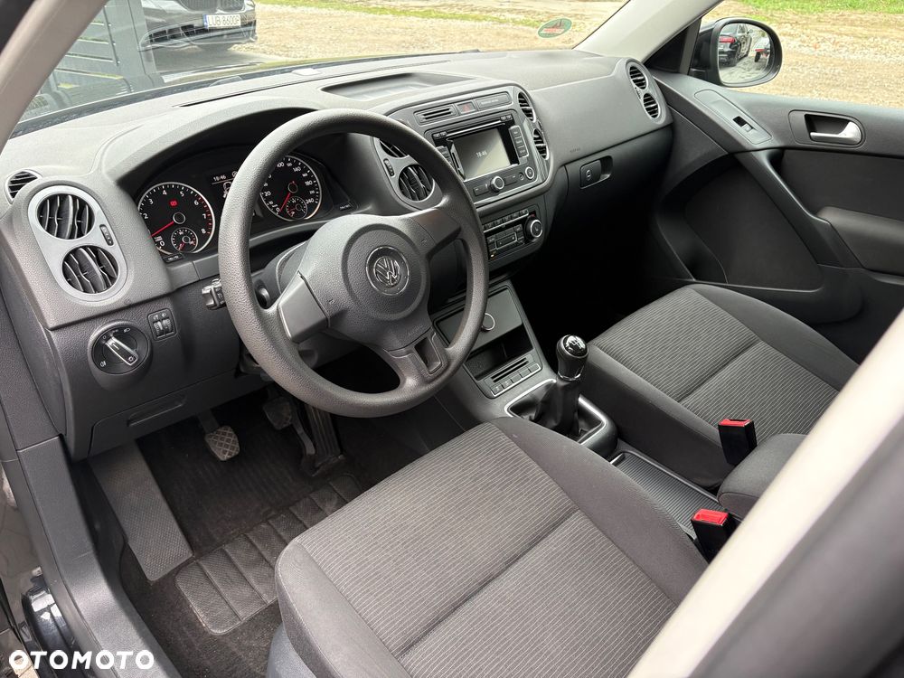 Volkswagen Tiguan - 5