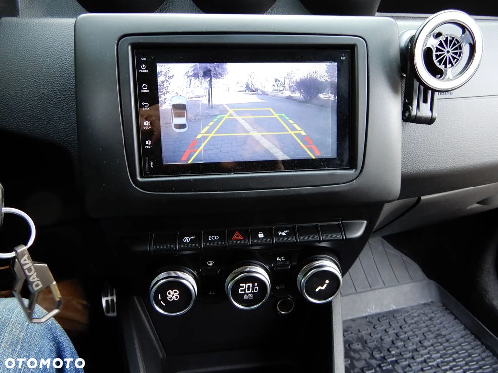 Dacia Duster 1.0 TCe Essential - 11