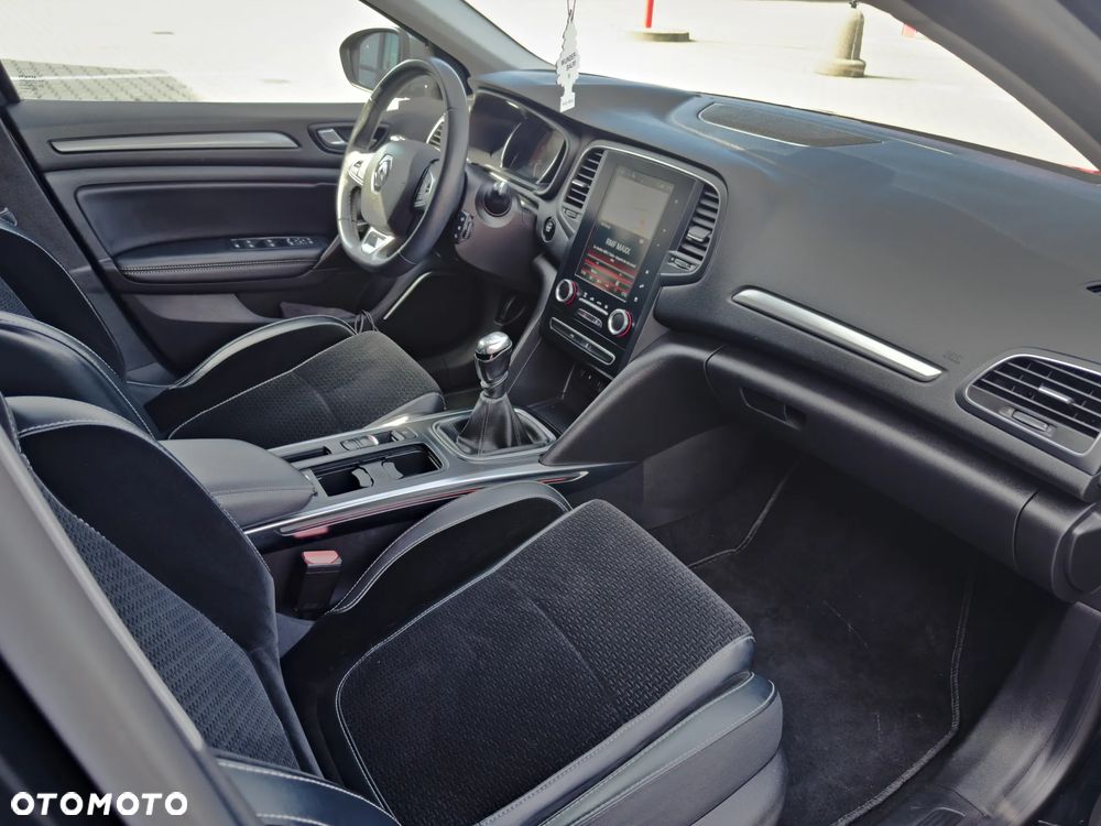 Renault Megane 1.2 Energy TCe GT Line - 33