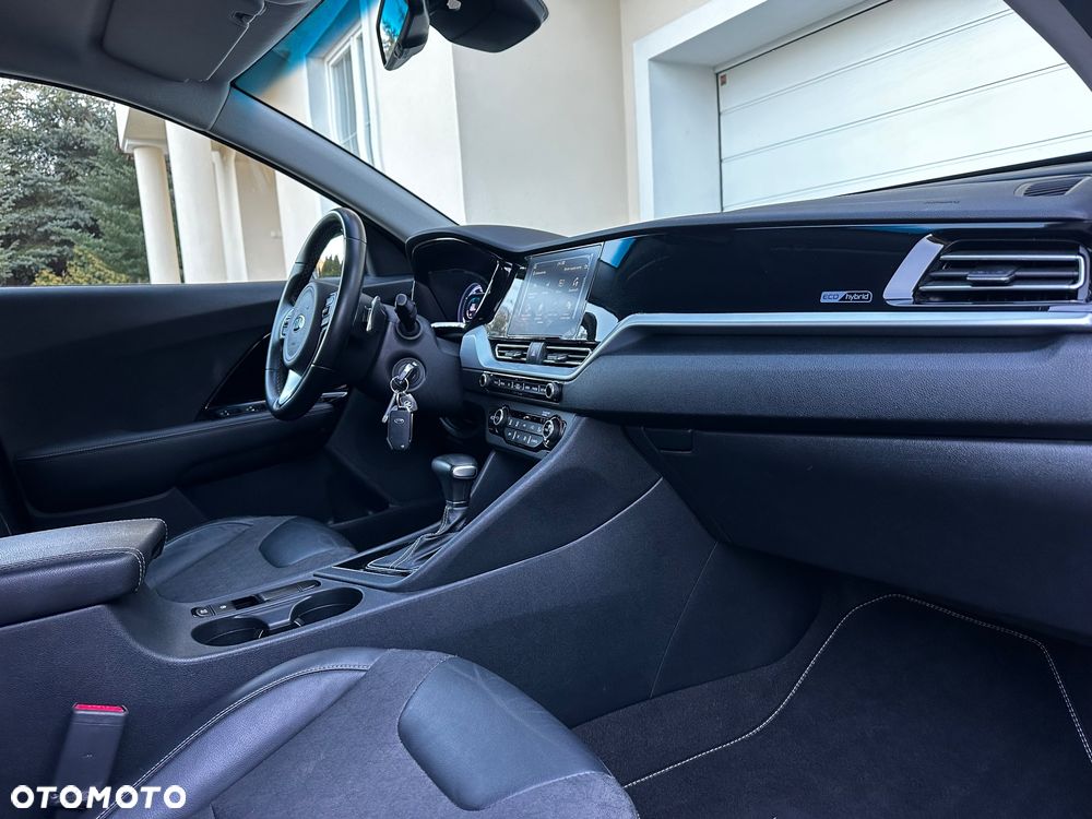 Kia Niro 1.6 GDI HEV 2WD OPF Spirit - 19