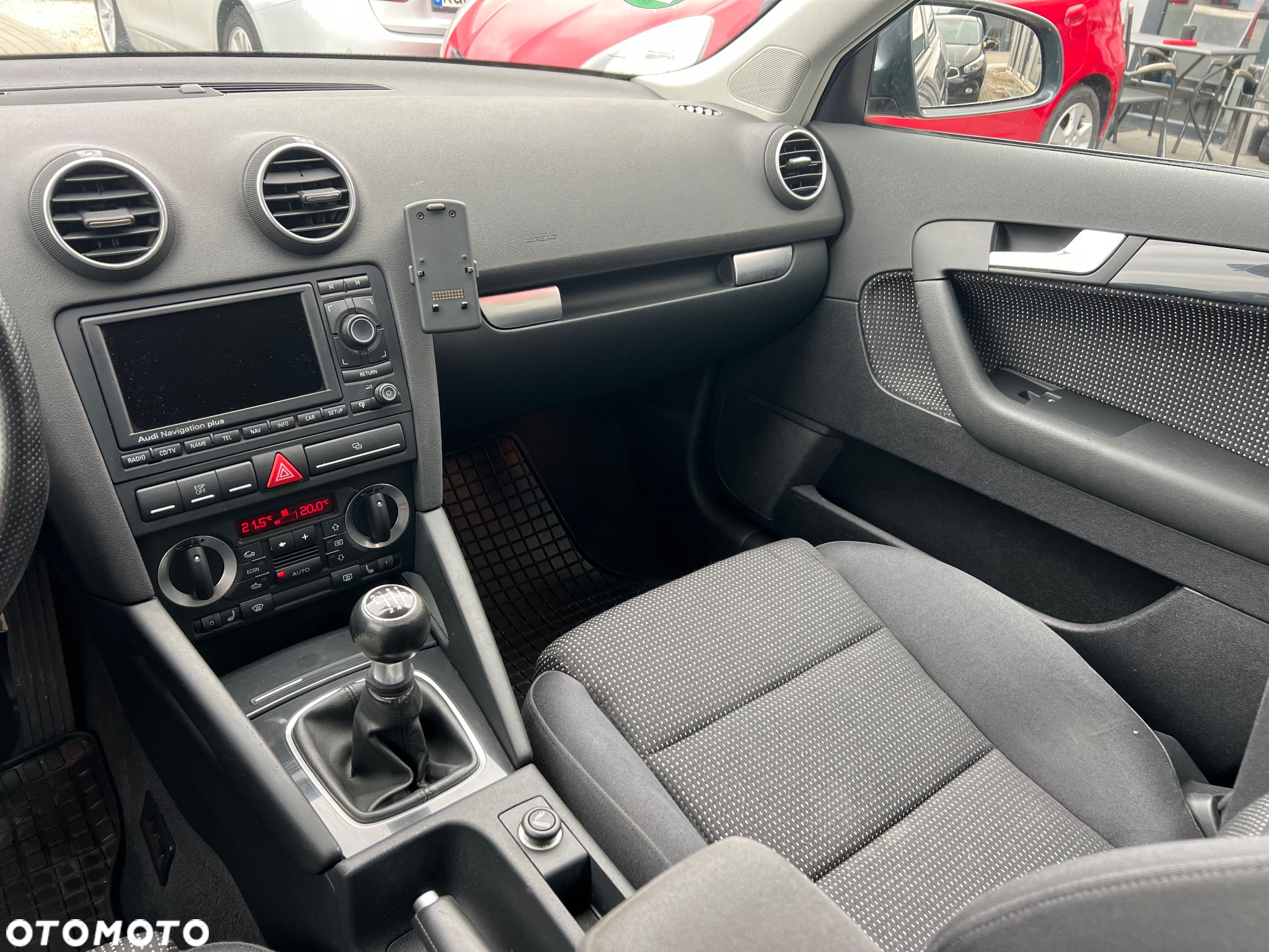 Audi A3 2.0 TDI Sportback DPF S line Sportpaket - 17