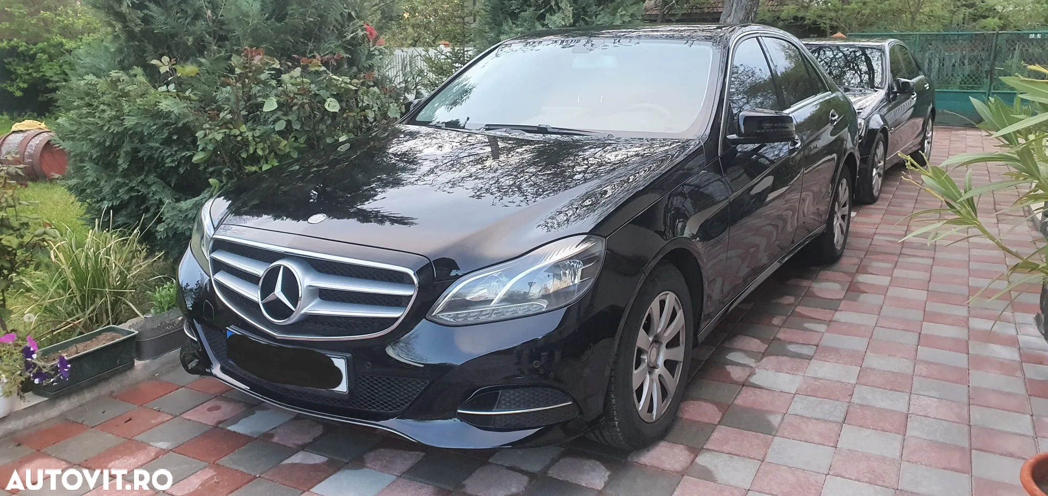 Mercedes-Benz E - 10