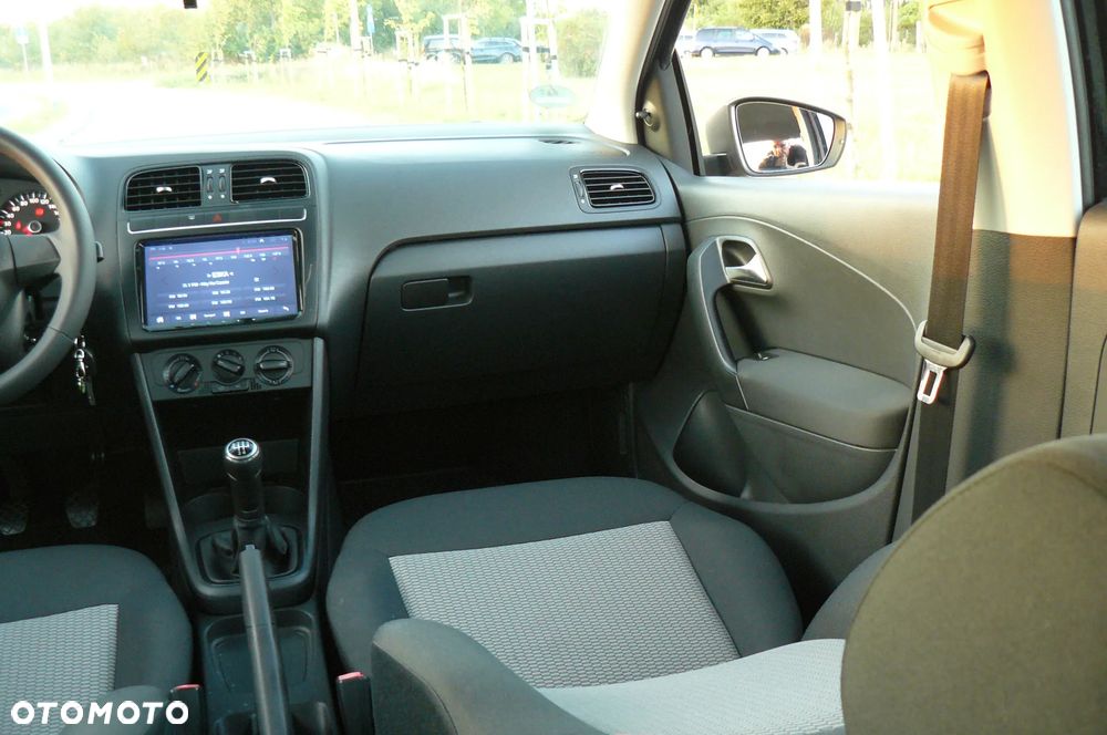 Volkswagen Polo - 16