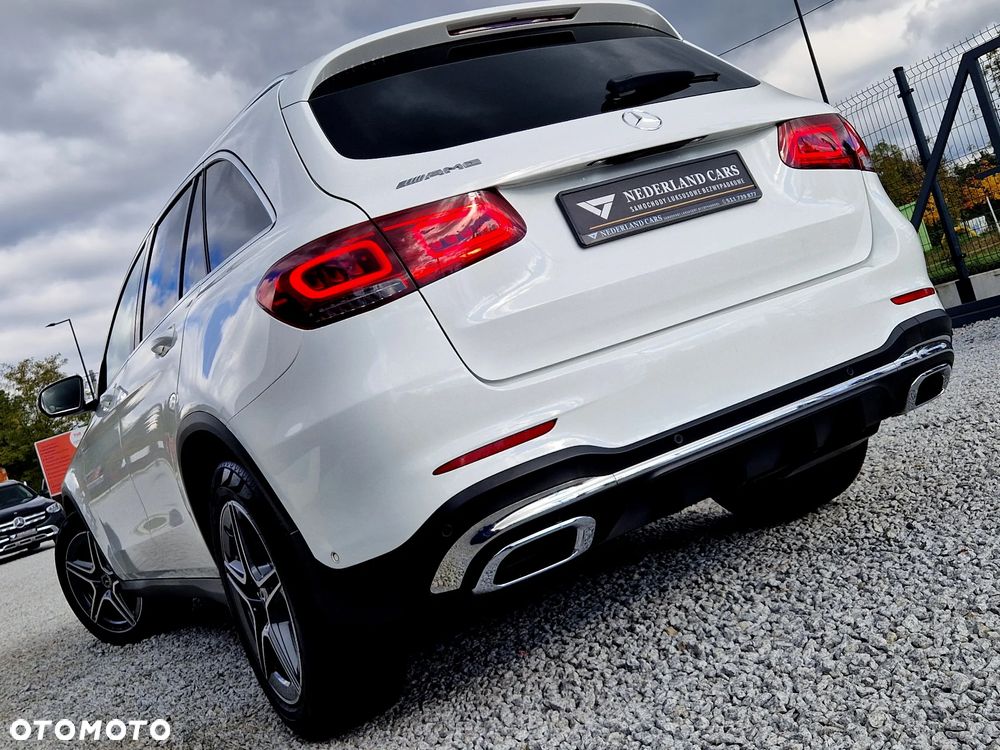 Mercedes-Benz GLC - 34