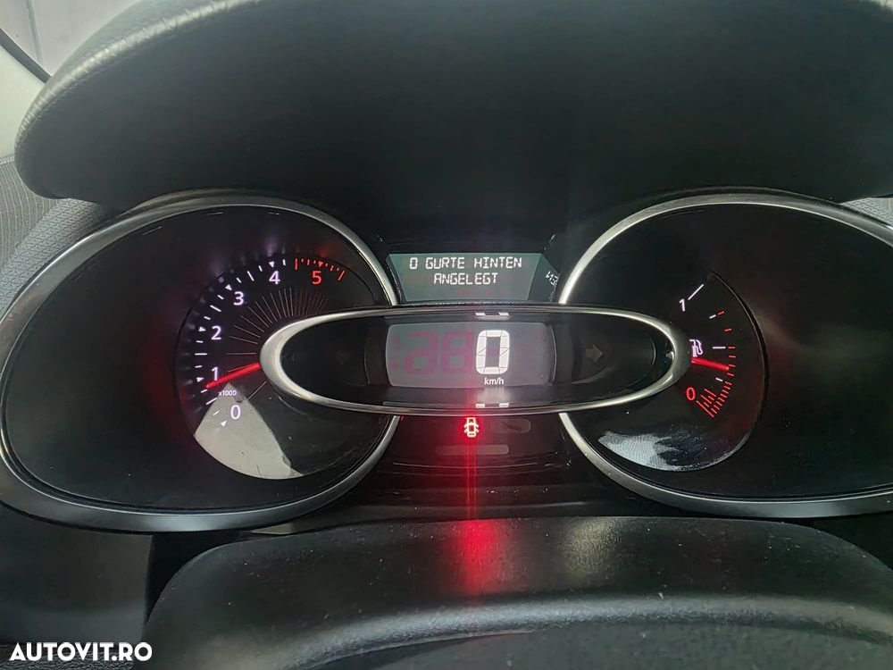 Renault Clio dCi Intens - 15