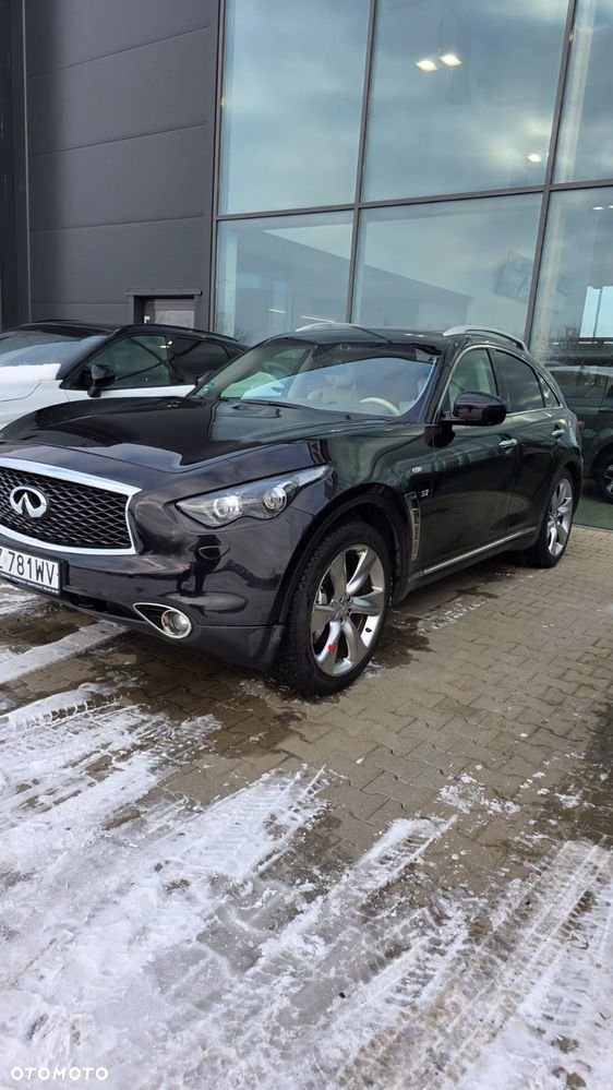 Infiniti Q70 3.7 Sport Tech EU6 - 1