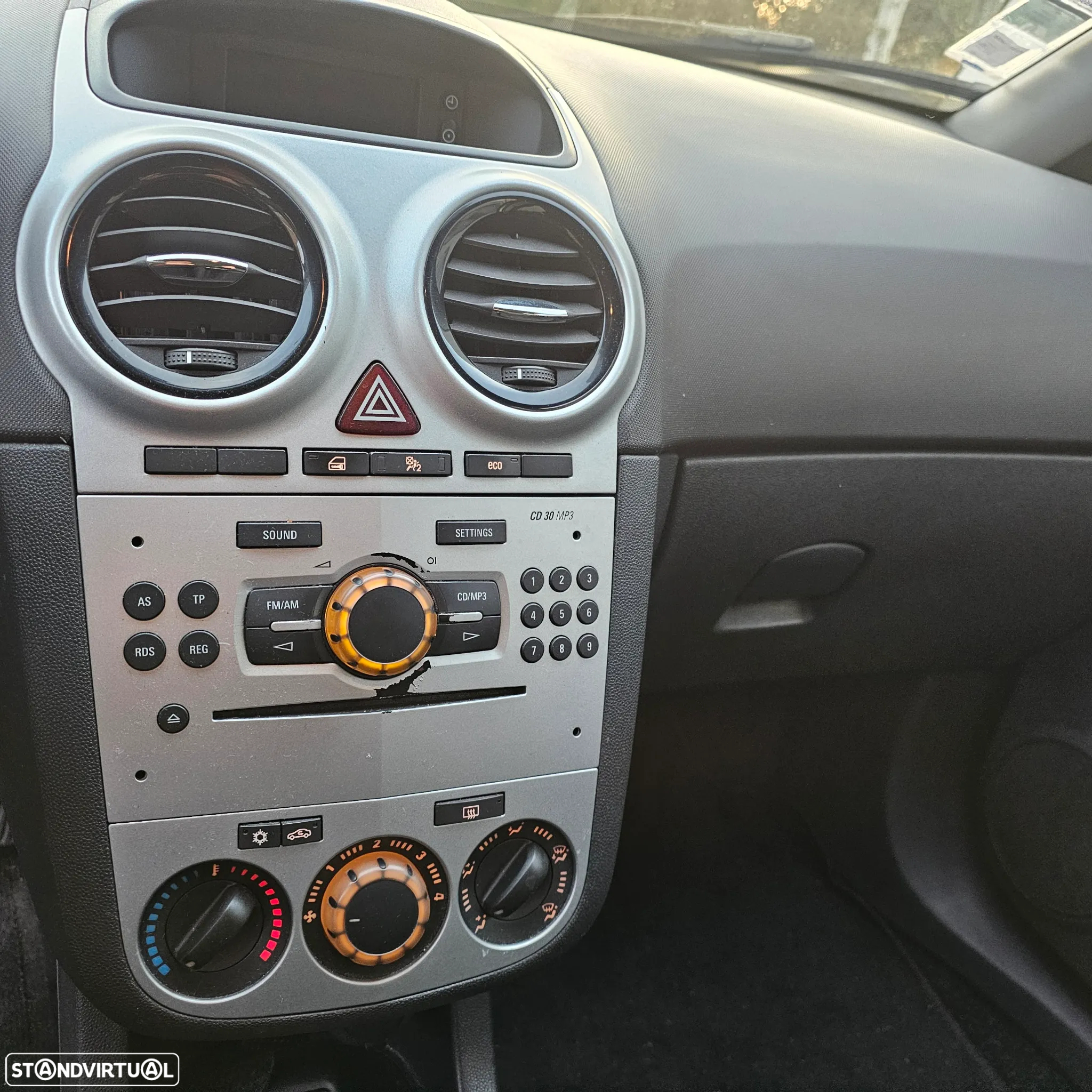 Opel Corsa 1.3 CDTi Enjoy - 9