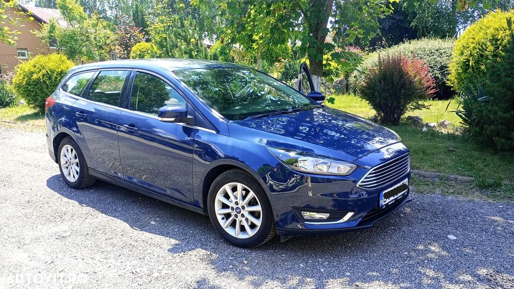 Ford Focus - 12