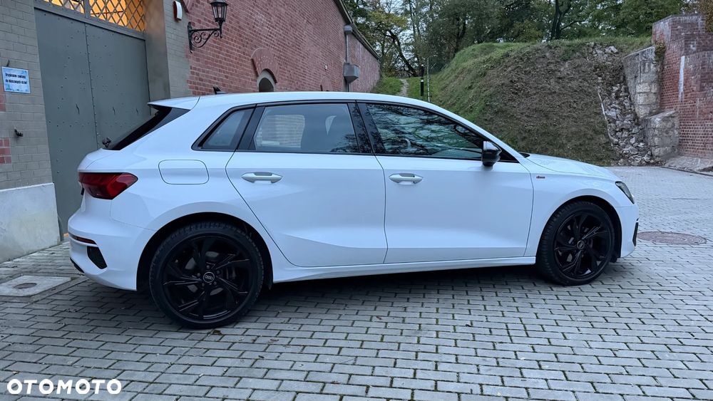Audi A3 Sportback 35 TFSI mHEV S Line S tronic - 12