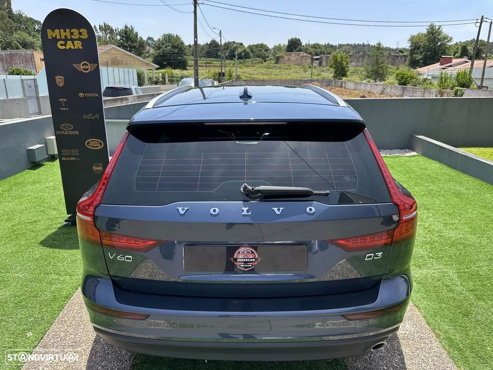 Volvo V60 2.0 D3 Momentum Plus - 11