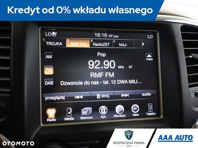Jeep Grand Cherokee - 14