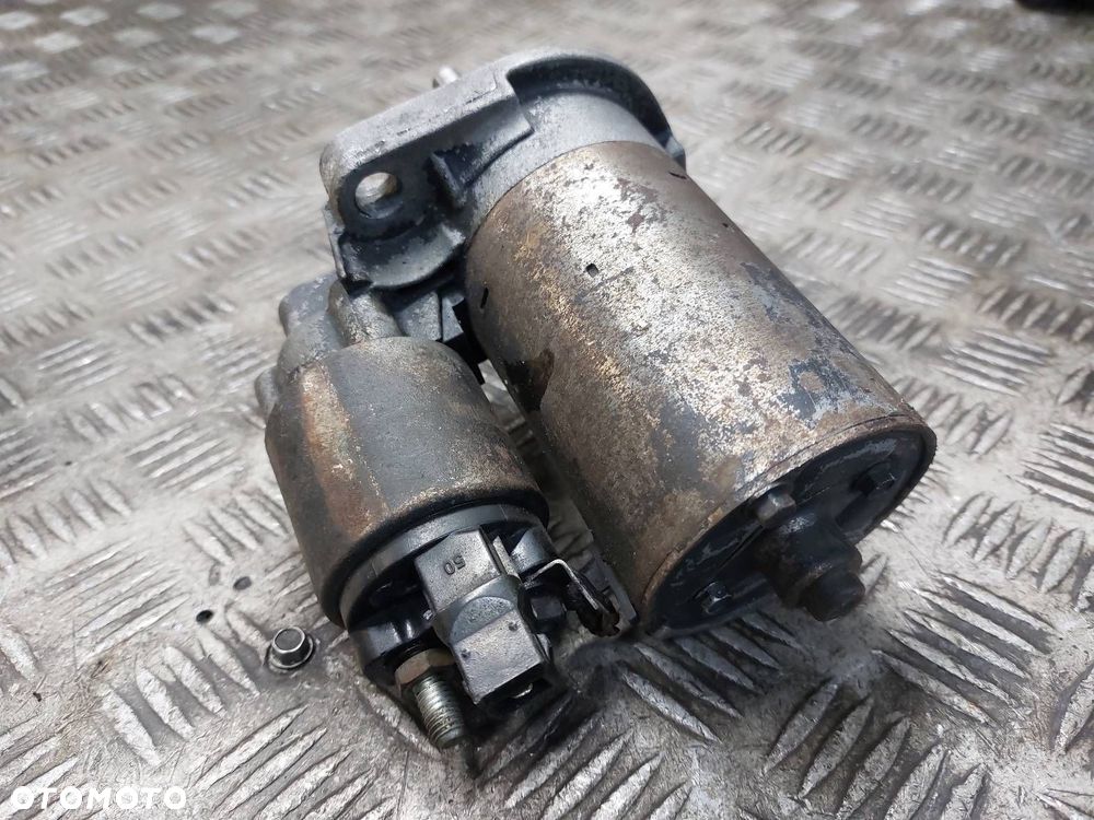 ROZRUSZNIK AUDI A3 8L 1.6 8V 020911023A - 3