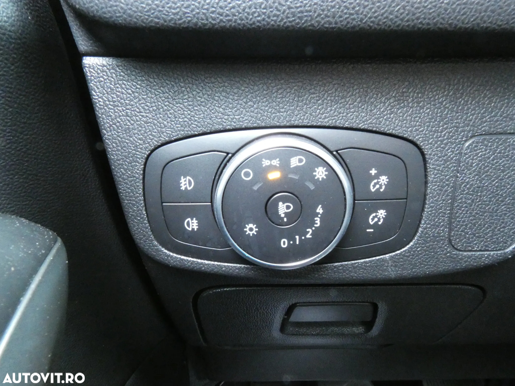 Ford Transit Custom - 12