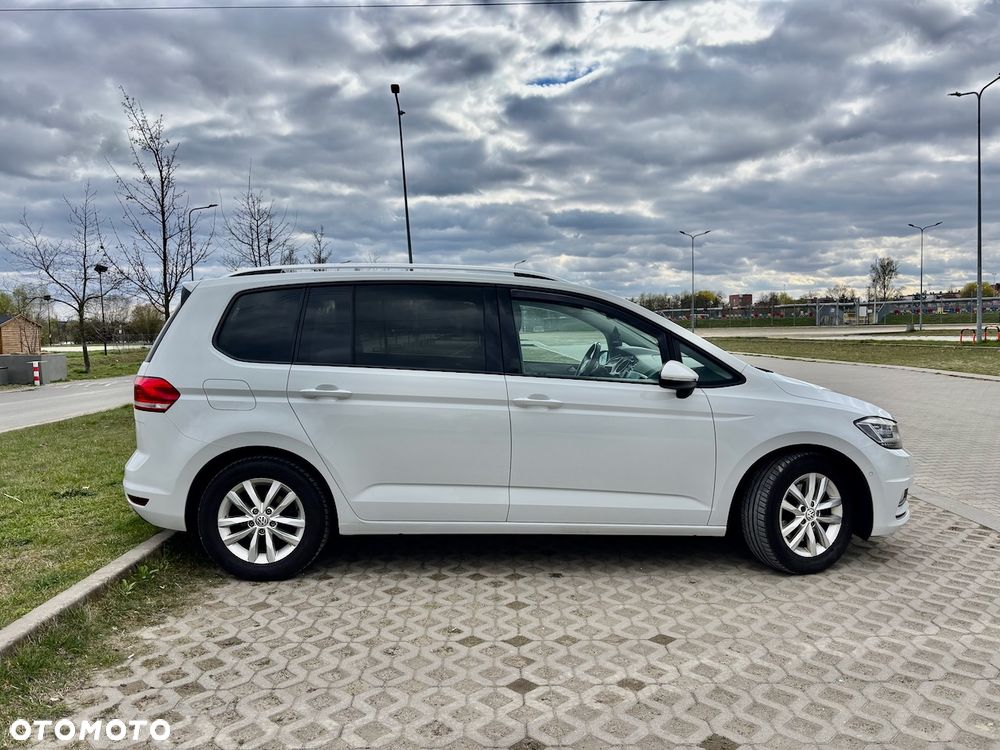 Volkswagen Touran 2.0 TDI BMT Comfortline DSG - 17