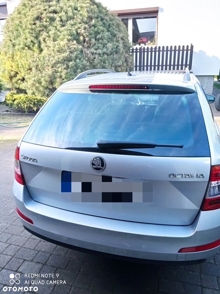 Skoda Octavia 2.0 TDI Ambition DSG - 8