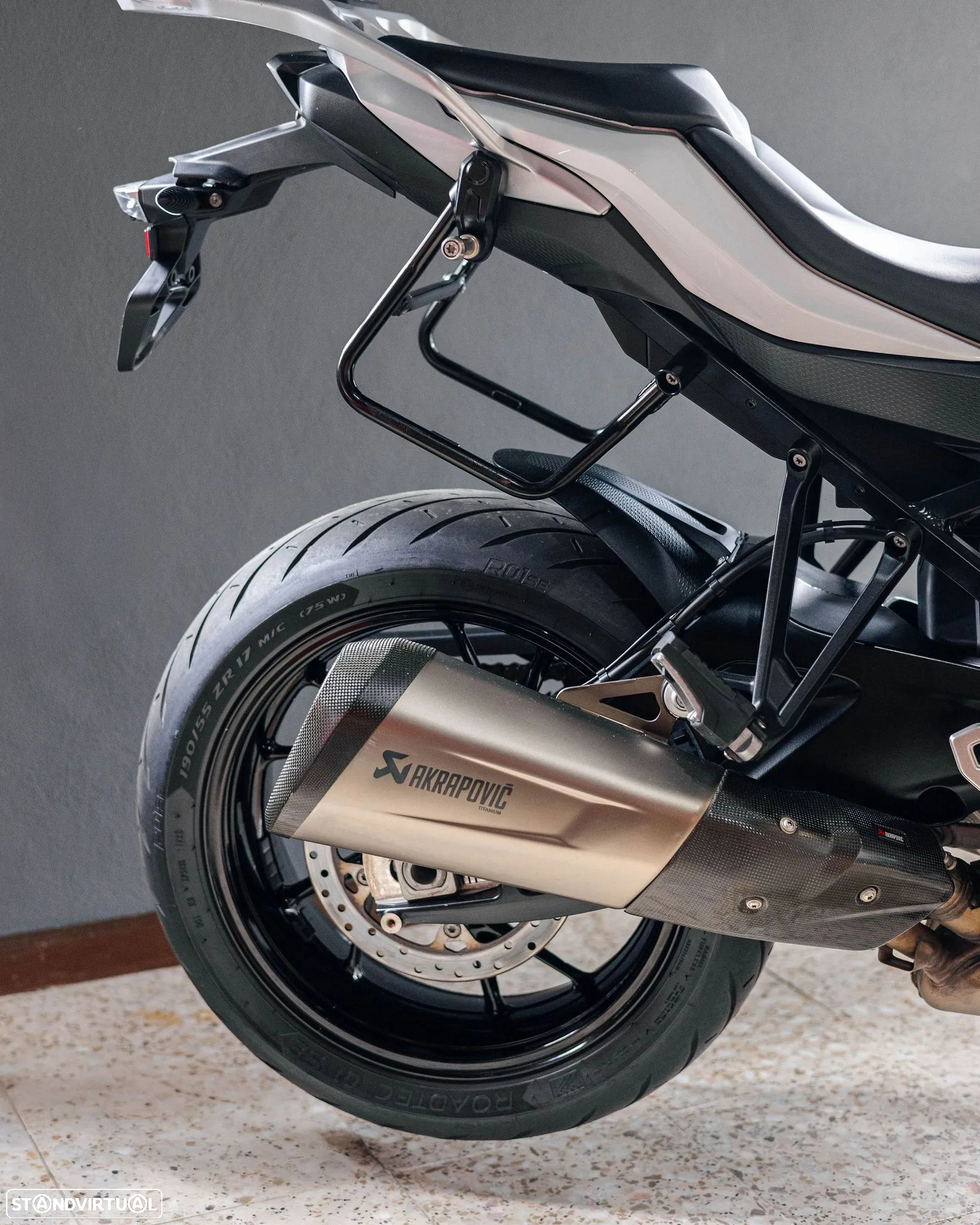 BMW S 1000 XR K69 - 2