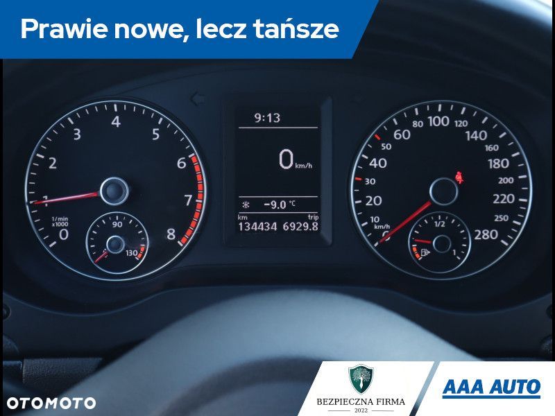 Volkswagen Jetta - 13