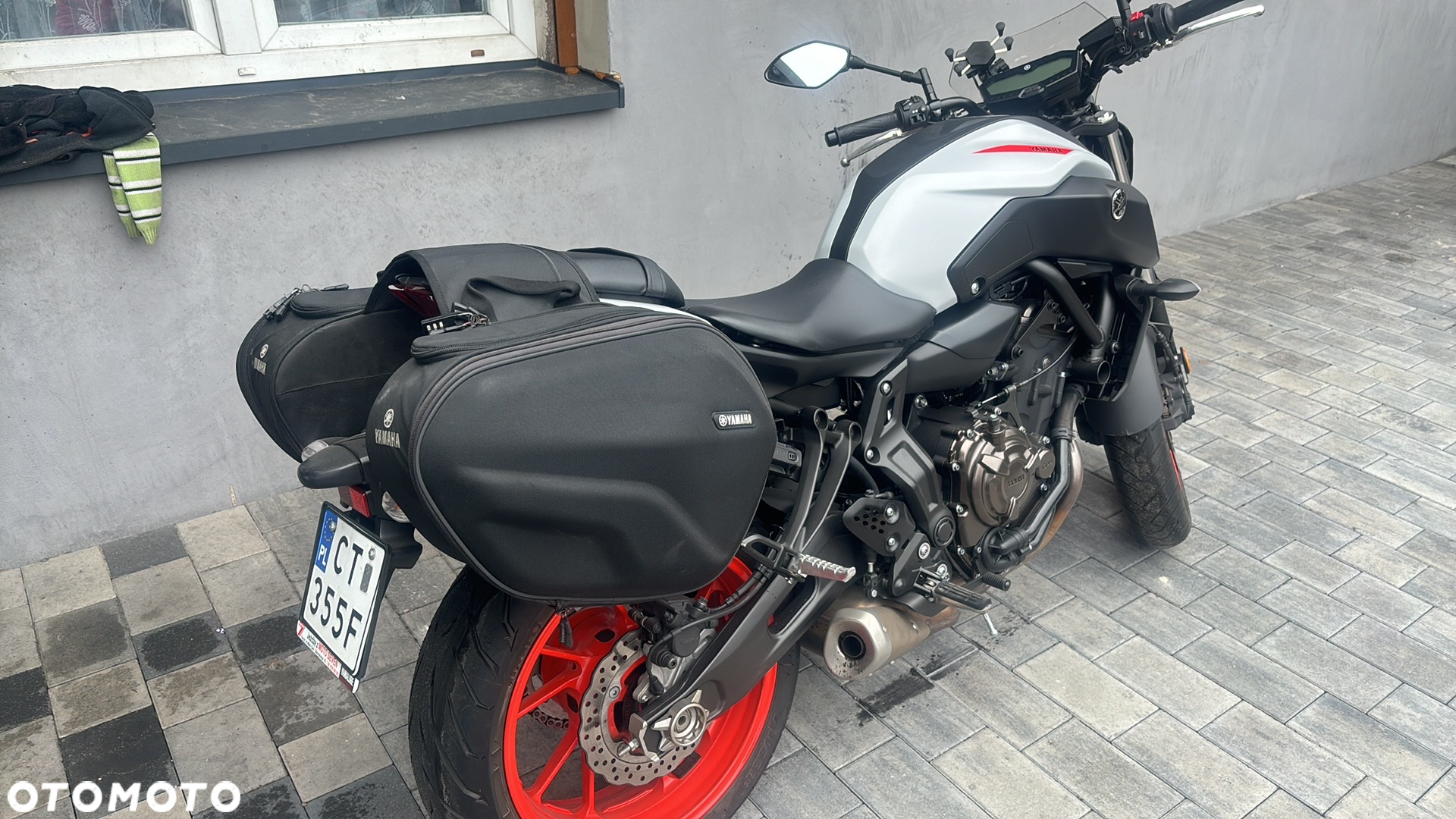 Yamaha MT - 2