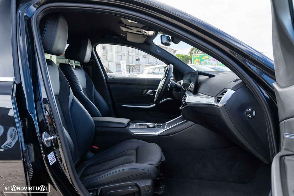 BMW 320 e Pack Desportivo M Auto — fotografia 18