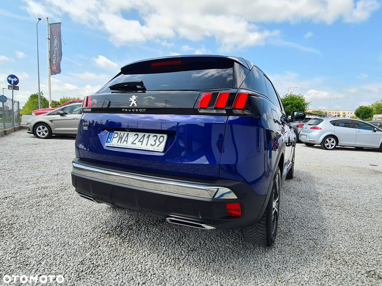 Peugeot 3008 1.6 BlueHDi Allure S&S - 10