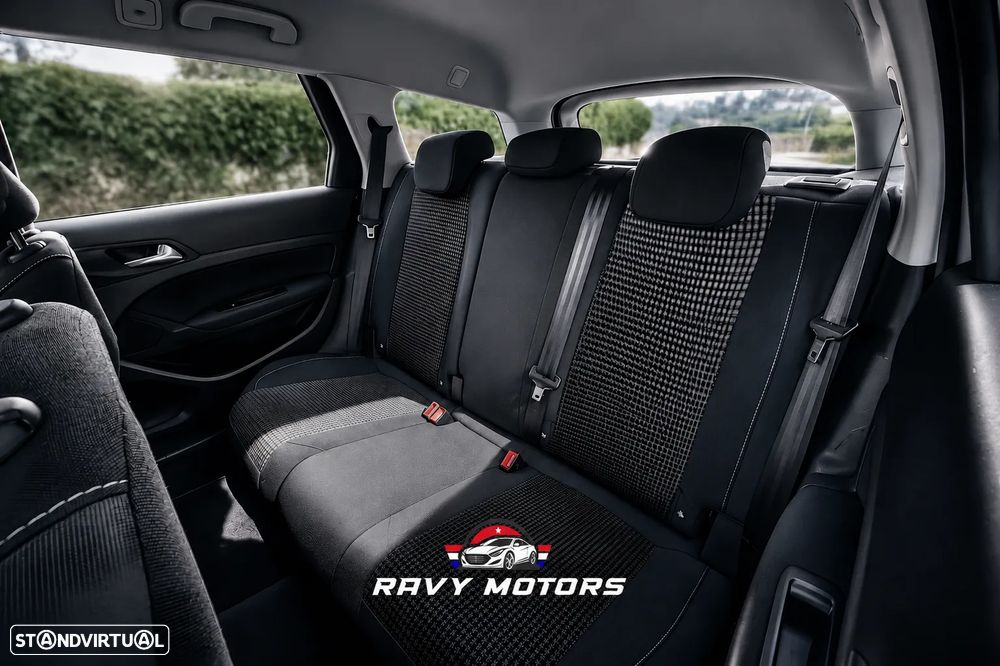 Peugeot 308 1.2 PureTech Active - 7
