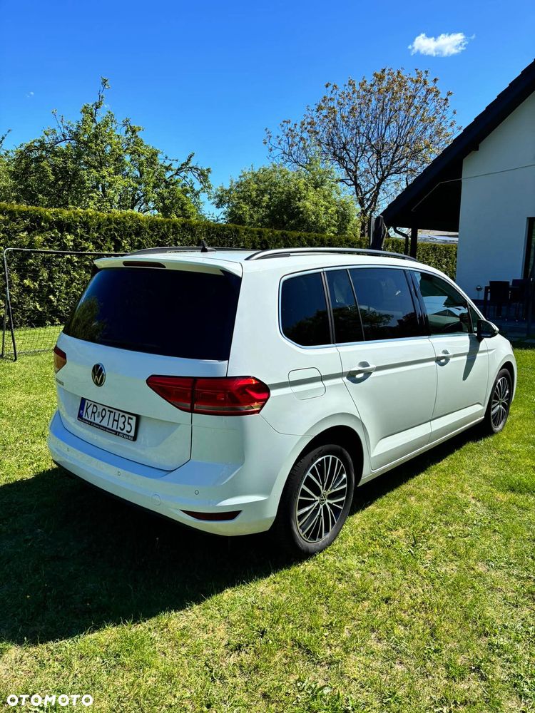 Volkswagen Touran 1.5 TSI EVO Comfortline DSG - 2