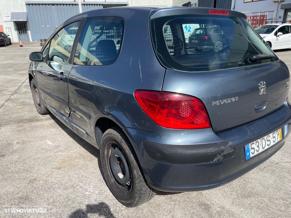 Peugeot 307 1.6Hdi de 2007 para peças - 4