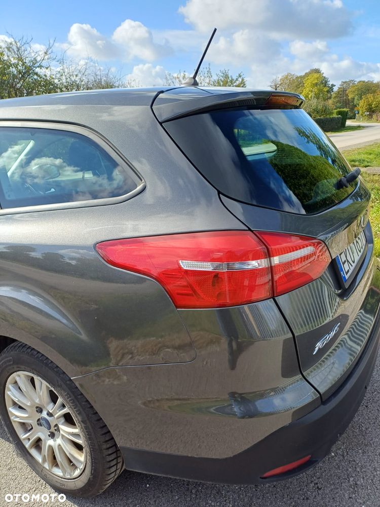 Ford Focus - 10