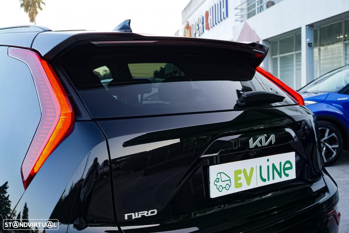 Kia Niro EV 64kWh Drive - 9