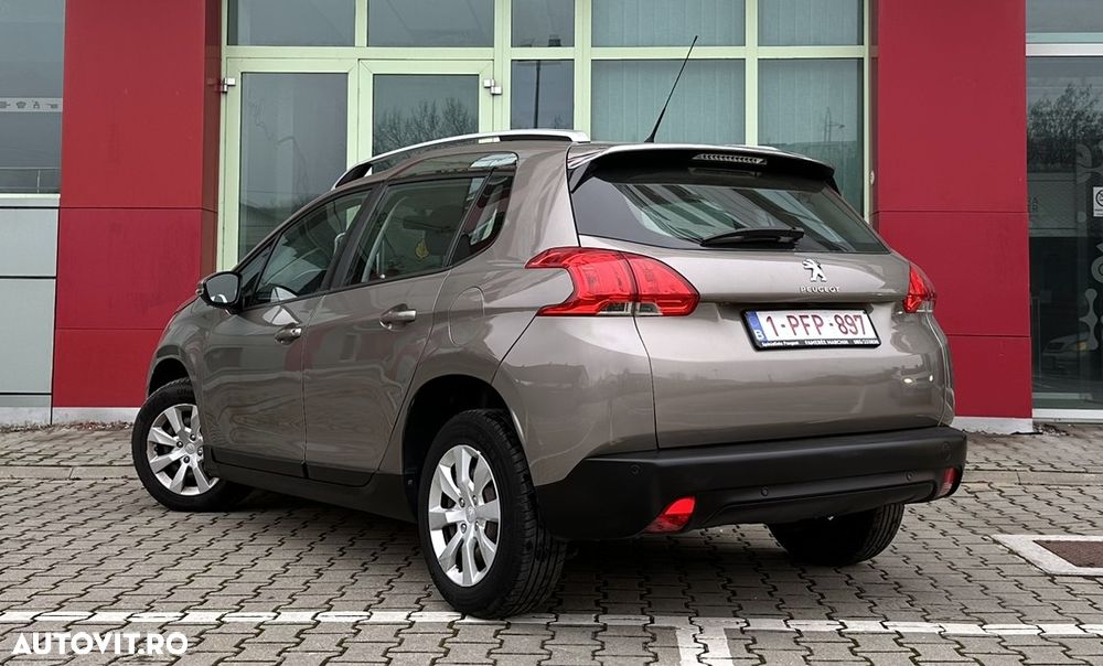 Peugeot 2008 - 5