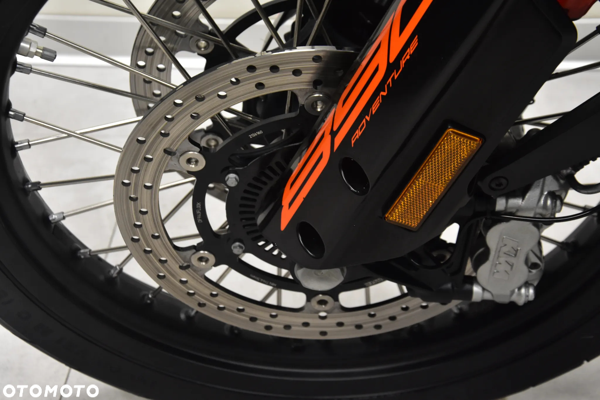KTM Adventure - 32
