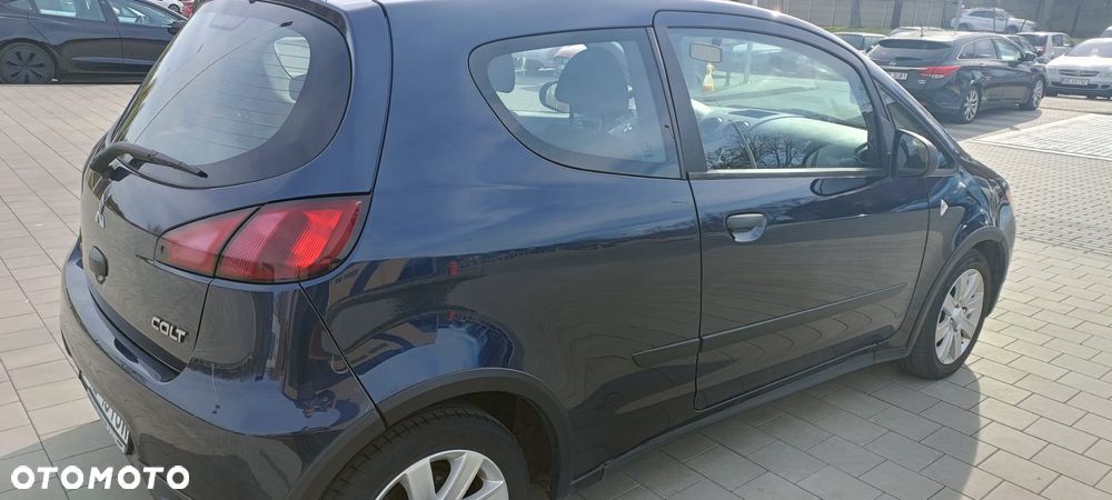 Mitsubishi Colt 1.1 Entry / Inbusiness EU5 - 6