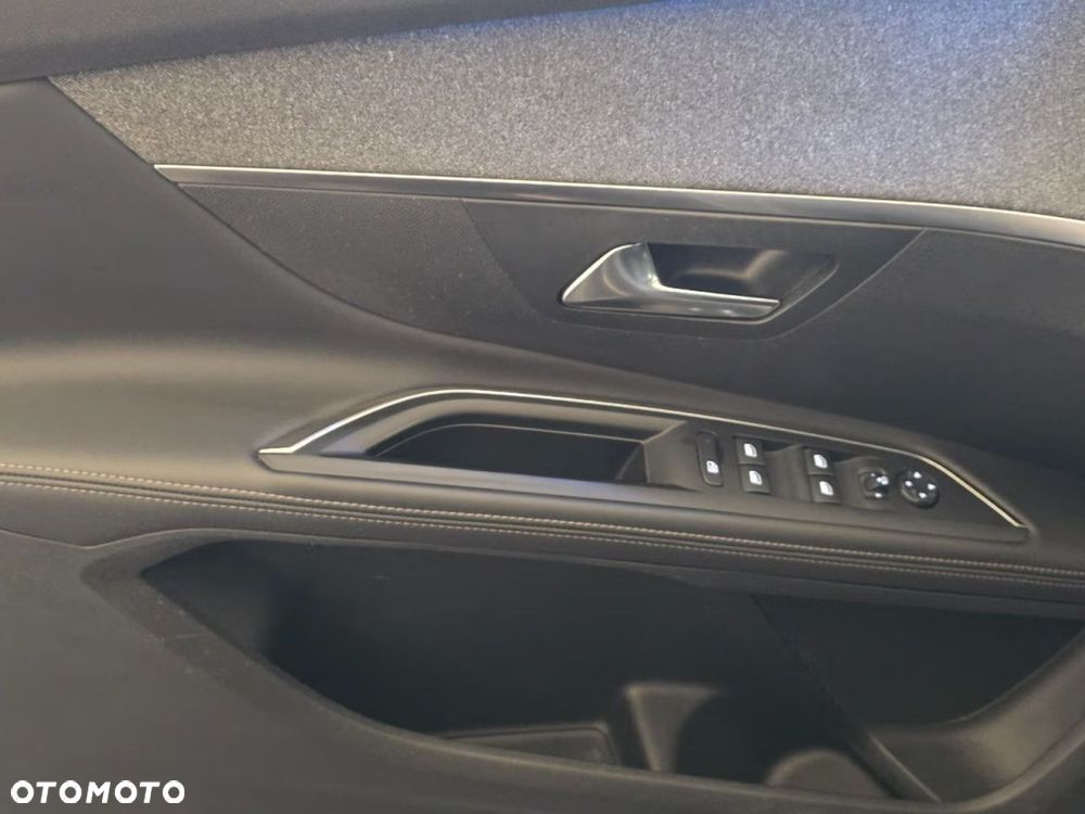 Peugeot 5008 PureTech 130 EAT8 Stop & Start Allure - 22