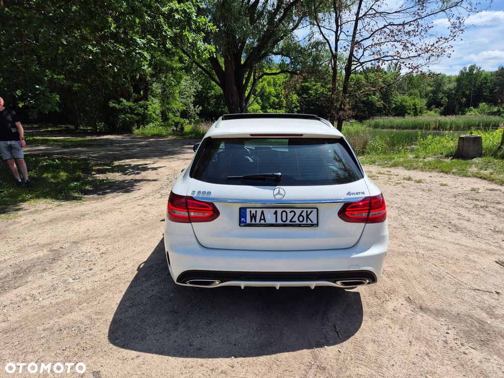 Mercedes-Benz Klasa C 300 9G-TRONIC AMG Line - 10