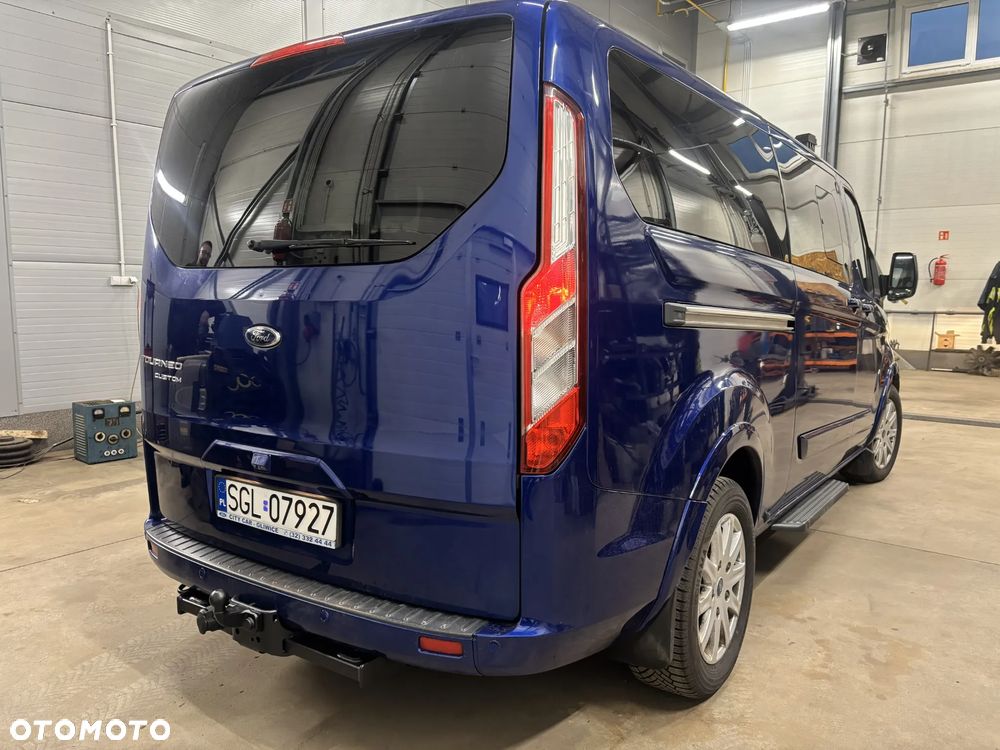 Ford Transit Custom - 8