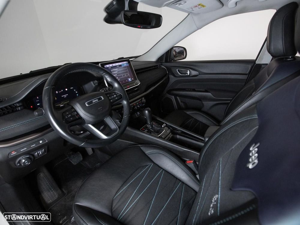 Jeep Compass 1.3 TG Atitude - 8