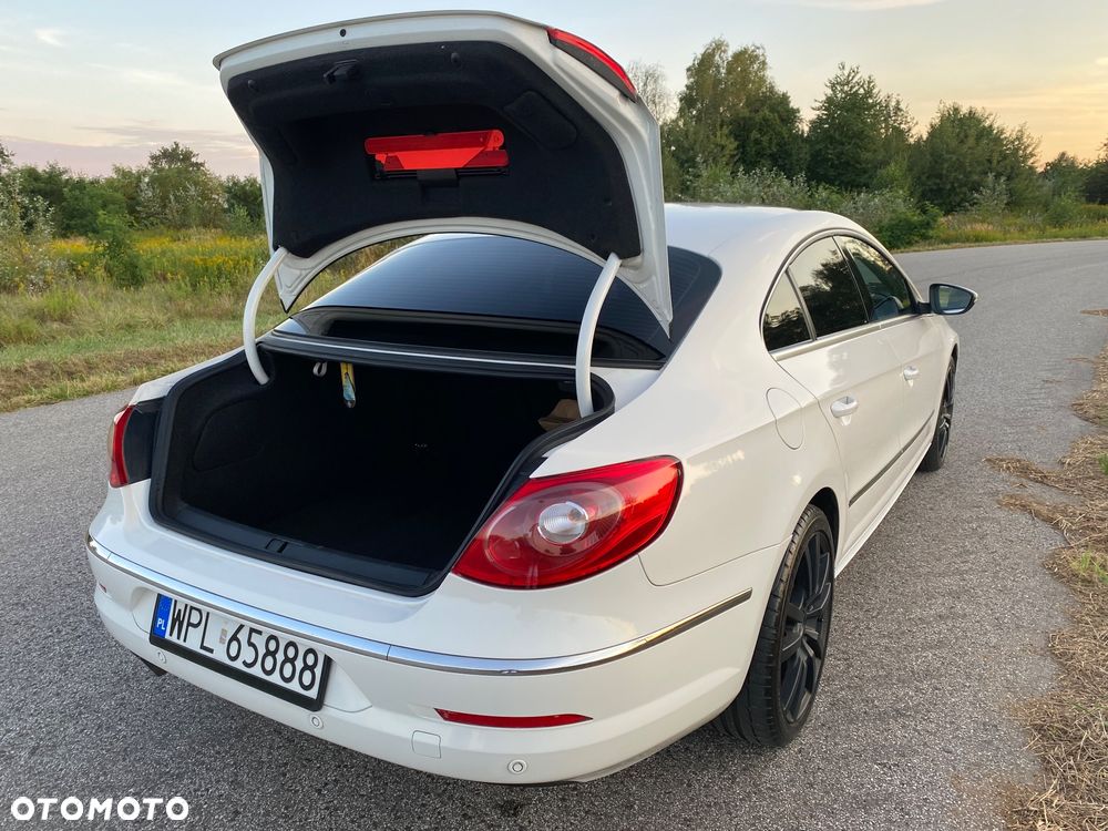 Volkswagen Passat CC - 12